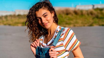 Root Clipping Is the Volumizing Hack That TikTok and Hairstylists Are Raving About