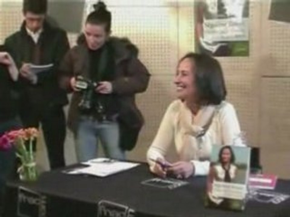 Ségolène Royal dédicace FNAC