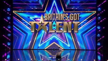 SINGING CAT Noodle has us fee-line good!  Auditions  BGT 2023