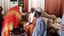 Awa Tamba Cisse se convertit à l’islam chez Chérif Ousmane Madani HAIDARA