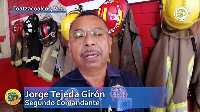 Imparten curso de uso de extintores en la UV de Coatzacoalcos