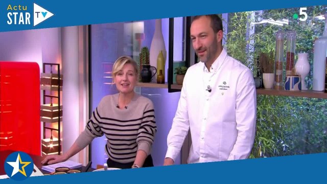 Il a dû s’absenter : Patrick Cohen quitte le plateau de C à vous, Anne-Elisabeth Lemoine donne de