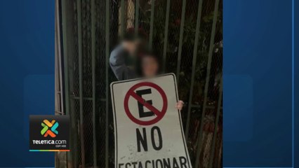 tn7-Joven que publicó robo de señal de tránsito en Twitter se expone a ser detenida-080523