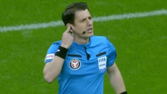 Tüm hafta konuşulacak pozisyon! Galatasaray'dan Halil Umut Meler'e kırmızı kart isyanı