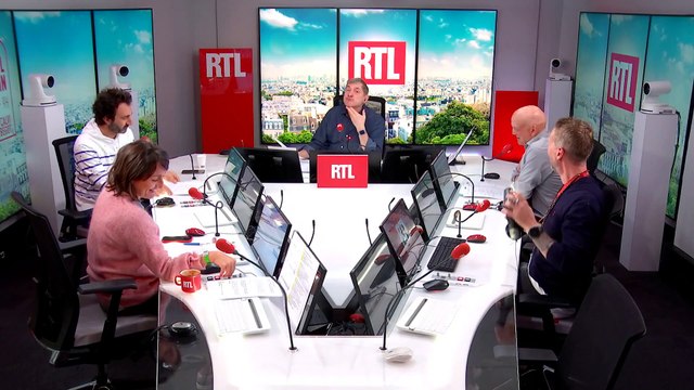 Mathieu Madénian : Anticipez, prenez des selfies avec les personnalités connues