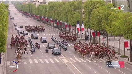 Extrait de la cérémonie du 8 mai sur France 2 avec Julian Bugier