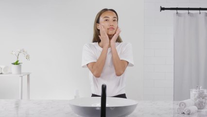 How to Get Glowy Skin | Tricks of the Trade