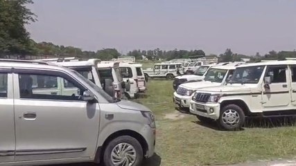अंबेडकरनगर: नगर निकाय चुनाव की तैयारी अंतिम दौर में, गाड़ियों का किया गया अधिग्रहण