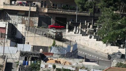 مواجهات في نابلس خلال عملية دهم إسرائيلية