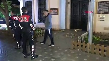 Atatürk Evi'ne saldırıp ortalığı savaş alanına çevirdiler