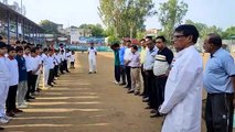 शिक्षकों ने गांधी मैदान पर क्रिकेट का दिया गुरु ज्ञान