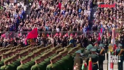 Kızıl Meydan'da tek tank! Dünya bu görüntüyü konuşuyor