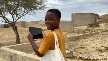 Teen activist fights for higher education standards