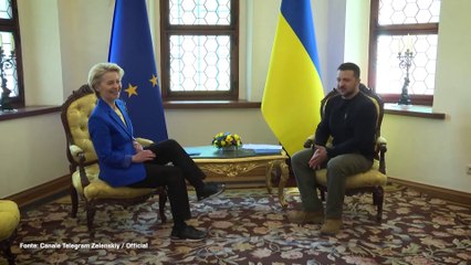 Von der Leyen a Kiev per la Festa dell'Europa