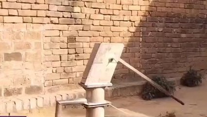 मैनपुरी: भीषण गर्मी में नलजल योजना ठप पानी के लिए परेशान ग्रामीण, देखें वीडियो