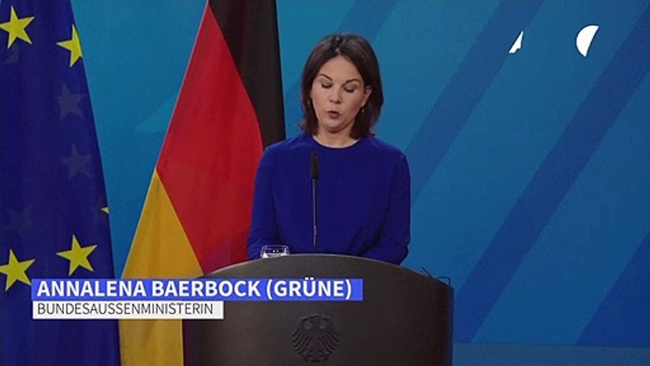 Baerbock: Putin 'schändet' Gedenken an Opfer des Zweiten Weltkriegs