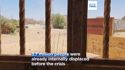 Hundreds of thusdands forced to flee their homes in Sudan amid fighting