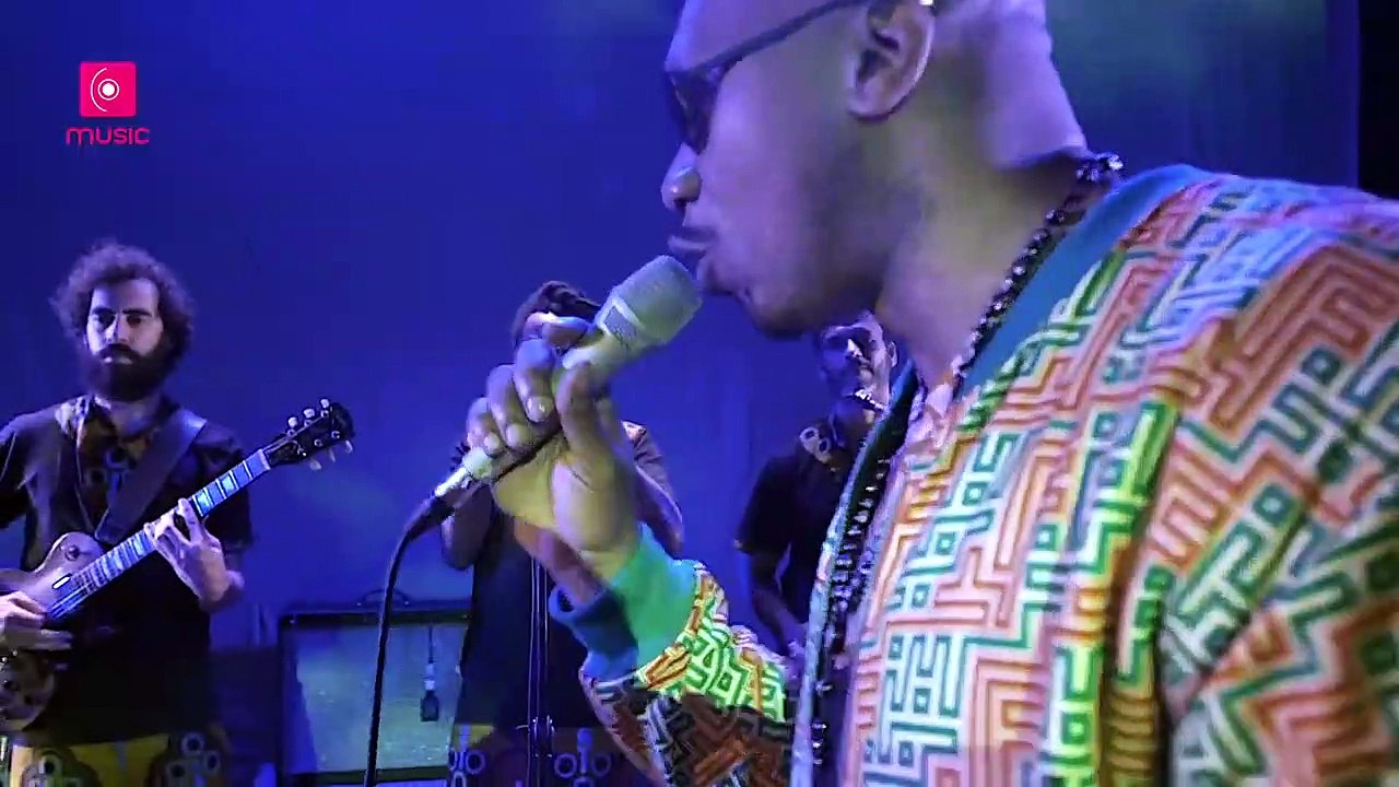 MV BILL - Medley SOLDADO DO MORRO/SOLDADO MORTO - Especial "Além do Rap" MUSIC BOX BRAZIL