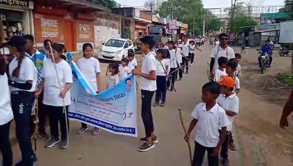 Lathi players gave the message of self-defense by taking out a rally in the city