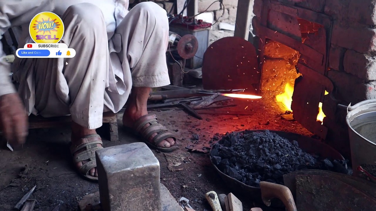 Amazing Technique of Making Super Sharp Knife From Old Car Tire Bearing  By Talented Blacksmith