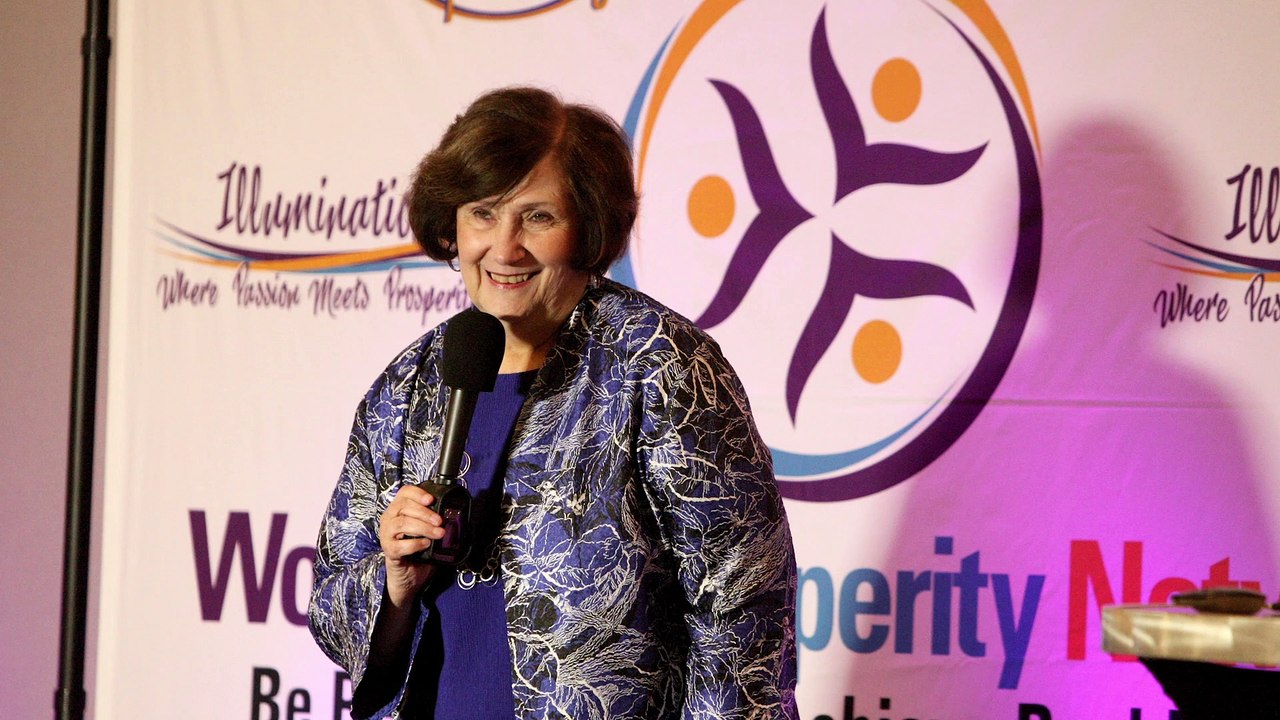 Gail Dixon ~ Show #3 ~ Why is a STRONG Message Crucial to Building a Successful Brand?