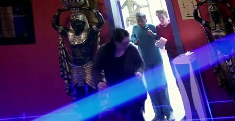 Walk The Prank S01 E17