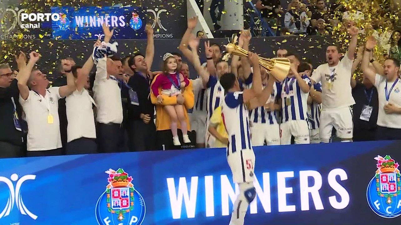 Entrega Taça Campeões Europeus em Hóquei