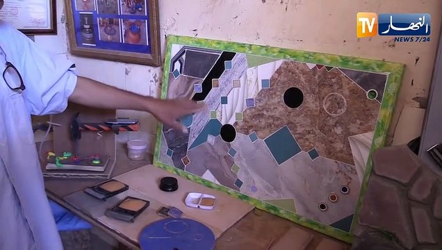 بشار: عبد الحق... إمتهن حرفة الزخرفة وصنع المجسمات التقليدية وحافظ عليها من الإندثار