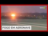 Avião militar pega fogo após pousar em El Salvador