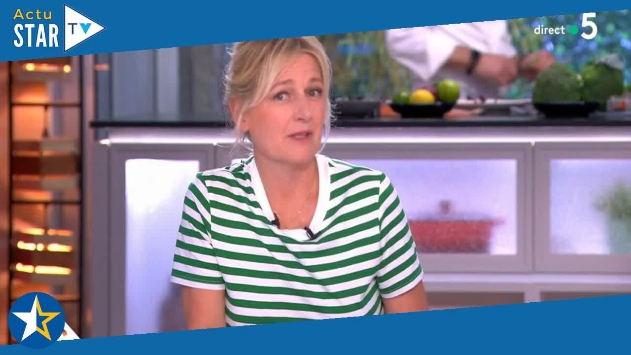 "On va couper" : Anne-Elisabeth Lemoine fait une confidence très gênante qui provoque un fou rire su
