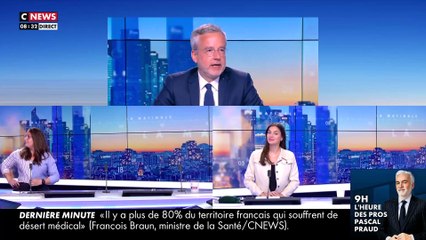 Download Video: Frayeur ce matin sur le plateau de la matinale de CNews quand le journaliste politique de la chaîne Gauthier Le Bret tombe au sol après avoir trébuché - Regardez