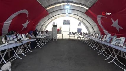 Diyarbakır annelerinden Levent: "Oralar senin yerin değil çık gel"