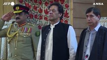 Pakistan, l'ex premier Imran Khan arrestato in tribunale a Islamabad