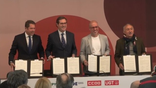 Sindicatos y patronal firman el nuevo acuerdo salarial hasta 2025