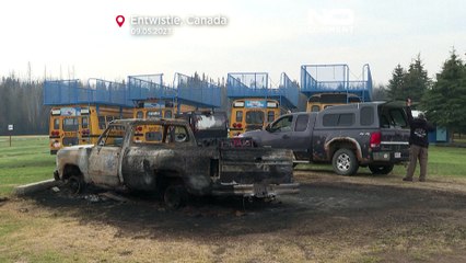Canada, conseguenze e danni causati dagli incendi nella cittadina di Entwisle, area di Edmonton