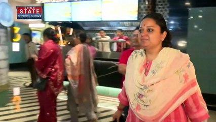 Uttarakhand News : सीएम धामी ने मंत्रियों के साथ देखी ' द केरल स्टोरी'