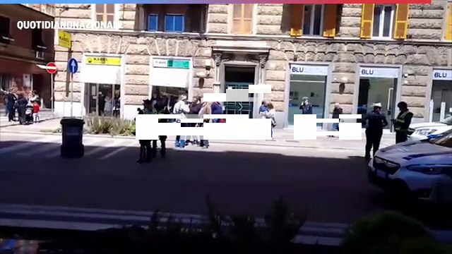 Genova, tir investe due pedoni