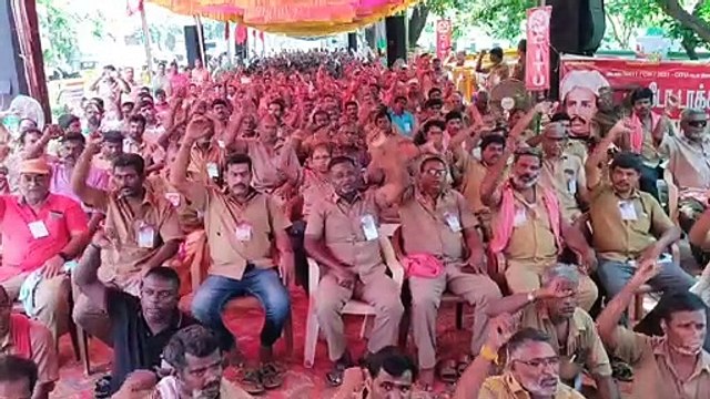 ऑटो चालकों ने की भूख हड़ताल