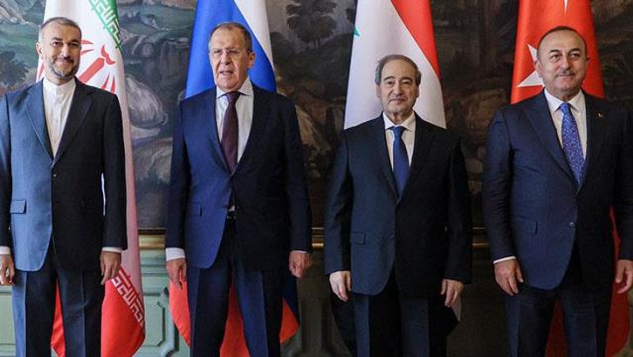 Rusya'daki dörtlü toplantı sonrası açıklama: Suriyelilerin dönmesi için uluslararası yardımın genişletilmesi gerektiğinin altı çizildi