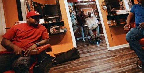 Down Bad S01 E01
