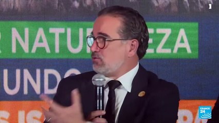 Ecuador logra canje de deuda por conservación para proteger las Islas Galápagos