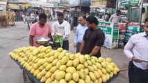 Commissioner inspected the market, action on polythene
