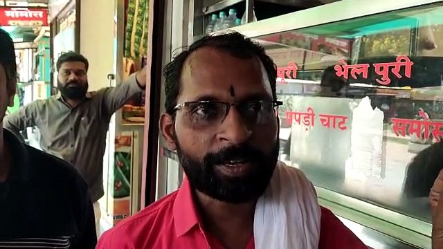 चौपाटी की दुकानों पर अज्ञात चोरों ने की सेंधमारी