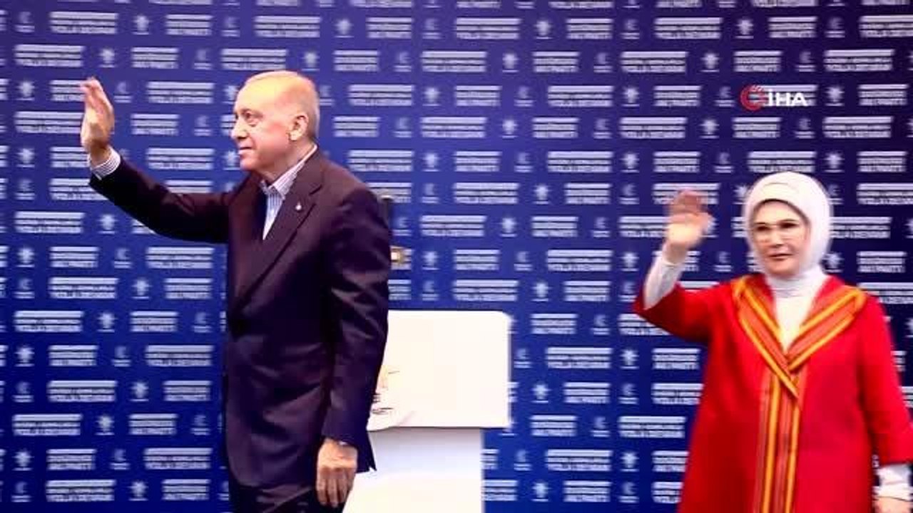 Cumhurbaşkanı Recep Tayyip Erdoğan: "Biz bu kadim şehirde tüm farklılıklarımızla inşallah kıyamete kadar birlikte yaşayacağız. Bizim teröre asla...