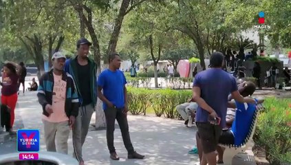 Migrantes esperan recibir su carta de asilo humanitario a horas del fin del Título 42