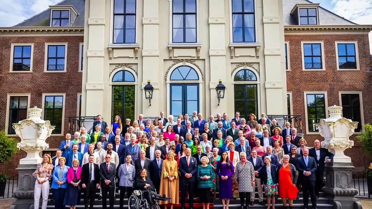 Crown Princess Mary of Denmark Visits Fiji! The Duchess of Edinburgh Visits Kent & Other #Royal News