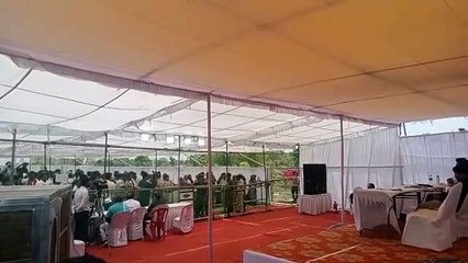महावीर कोलवाशरी की जनसुनवाई में उठे सवाल मचा बवाल, दो घंटे में खत्म