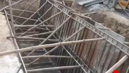 सिहावल: भ्रष्टाचार की भेंट चढ़ा पुल, किया जा रहा घटिया सामान का इस्तेमाल