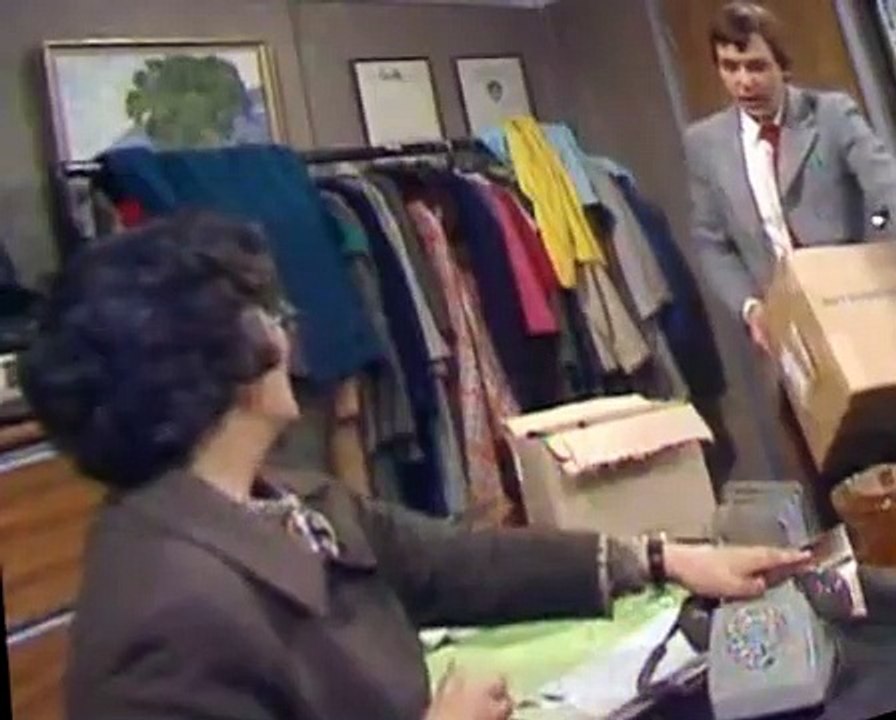 Mind Your Language S03 E07