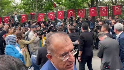 Muharrem İnce'nin adaylıktan çekilmesi sonrası gazetecilere tepki geldi